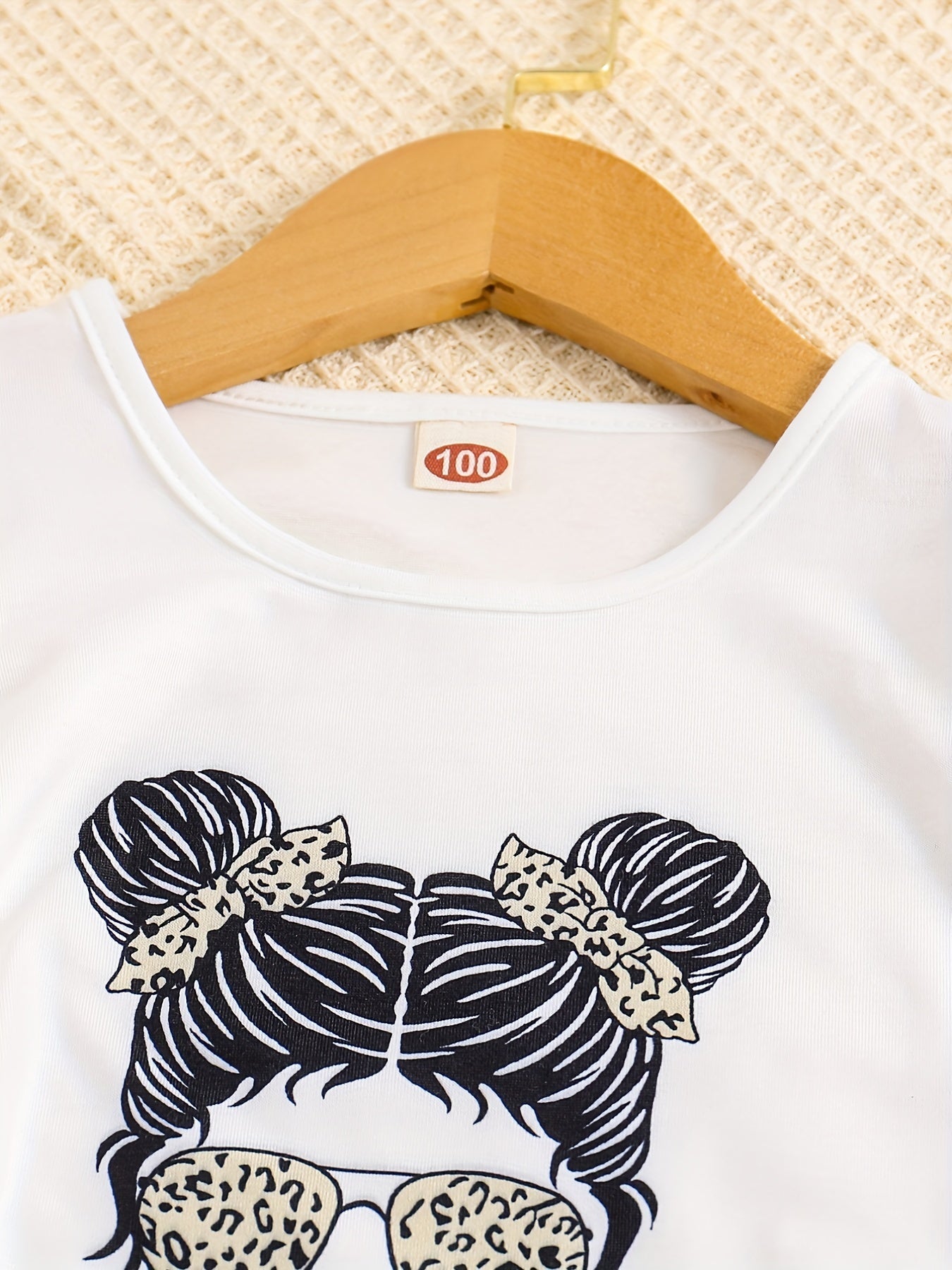 Conjunto de verano de 2 piezas para niñas, camiseta con estampado de dibujos animados y pantalones de lunares, conjunto casual