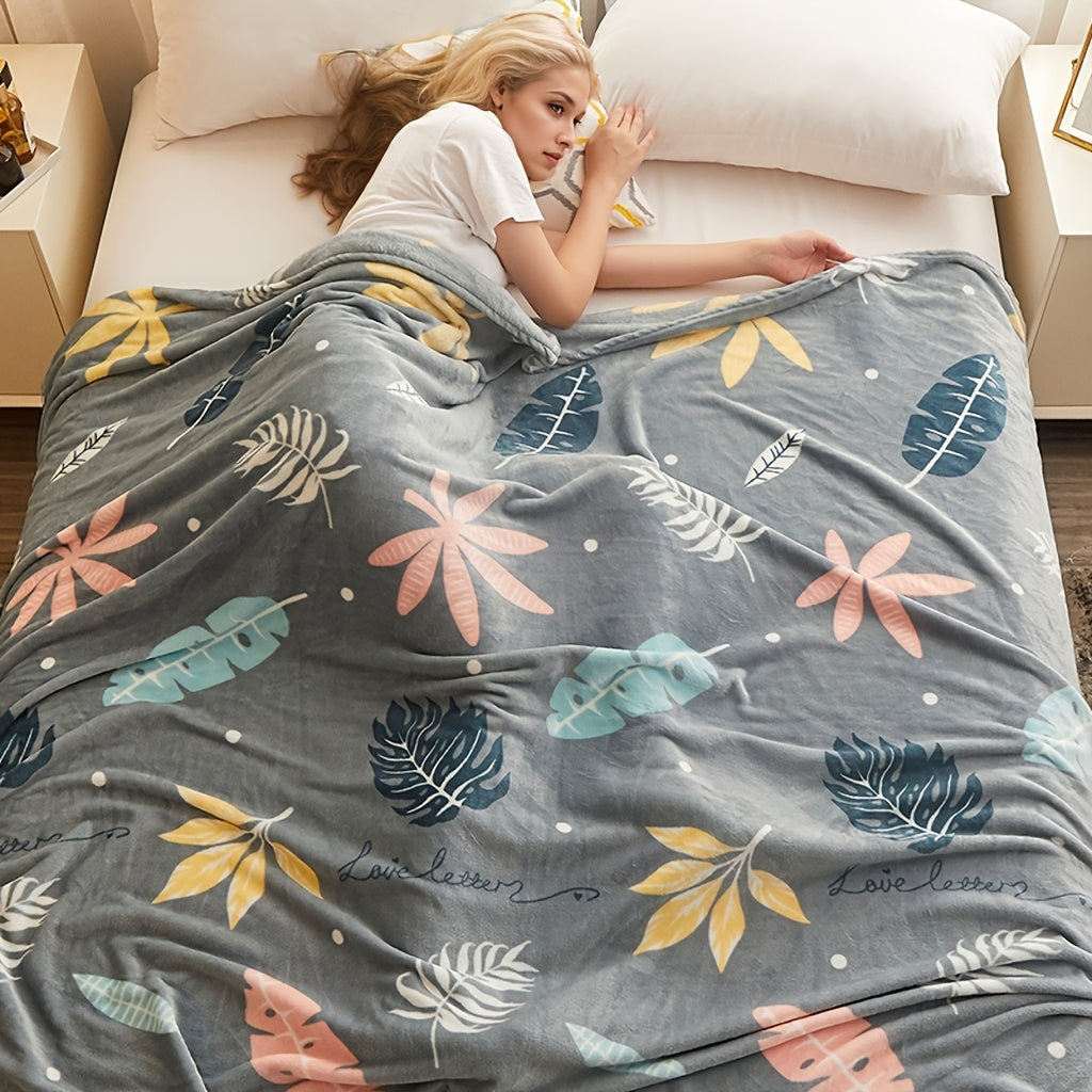 Floral and Bee Pattern Flannel Throw Blanket Soft Multicolor for Home and Travel