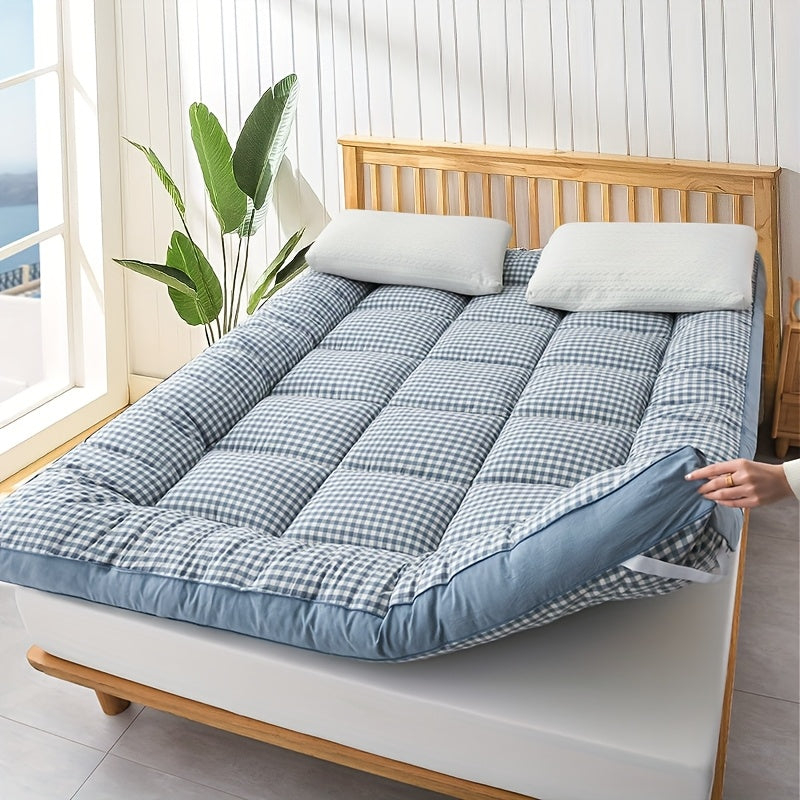 Extra Thick Breathable Quilted Mattress Topper with Elastic Straps All-Season Comfort