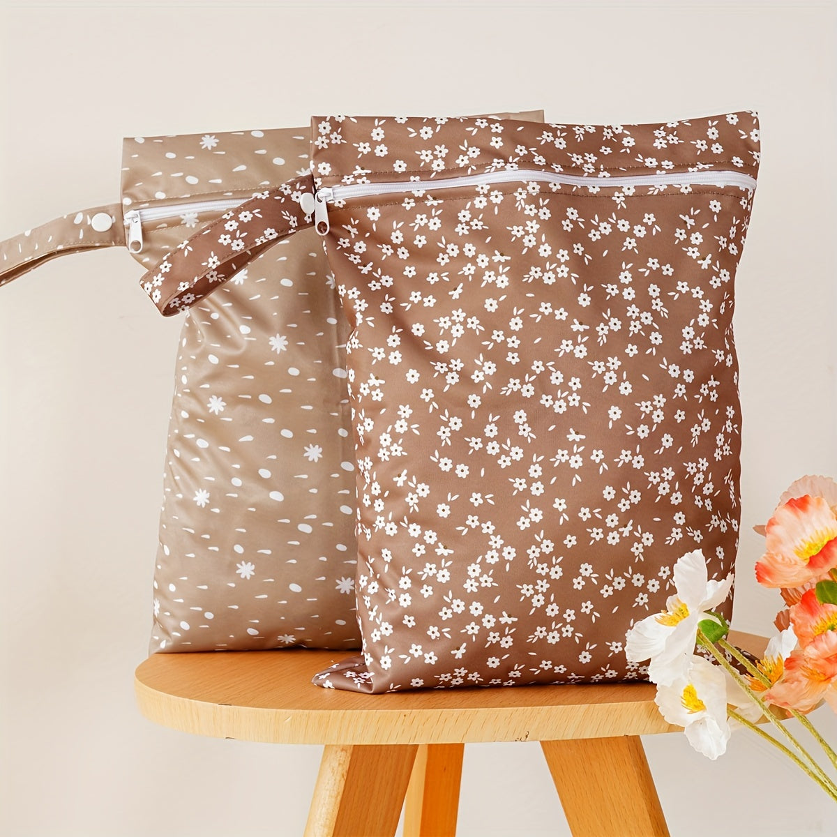 Two Pieces Waterproof Wet Bags 25.4x35.56 cm for Nappy Changing Travel Swimming