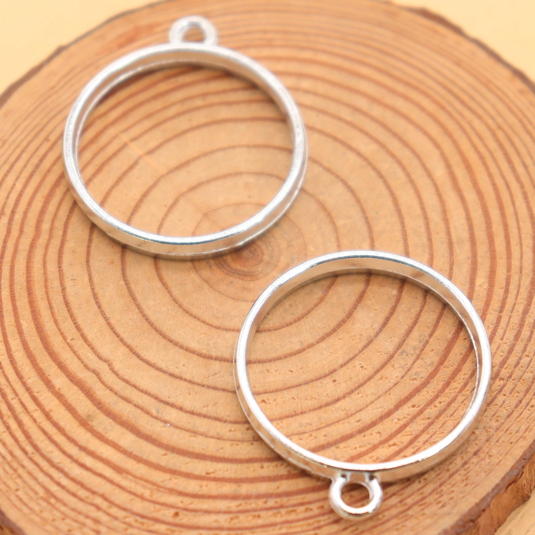 Jewelry Making Kit with 30 Alloy Drop Pendants for Necklaces Bracelets Earrings