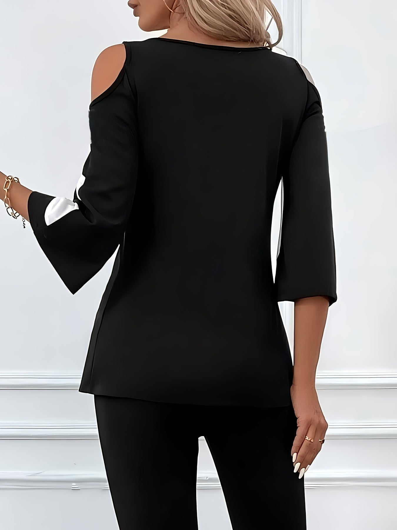 Plus Size Women's Off-Shoulder Floral Print T-Shirt Black White Summer Casual