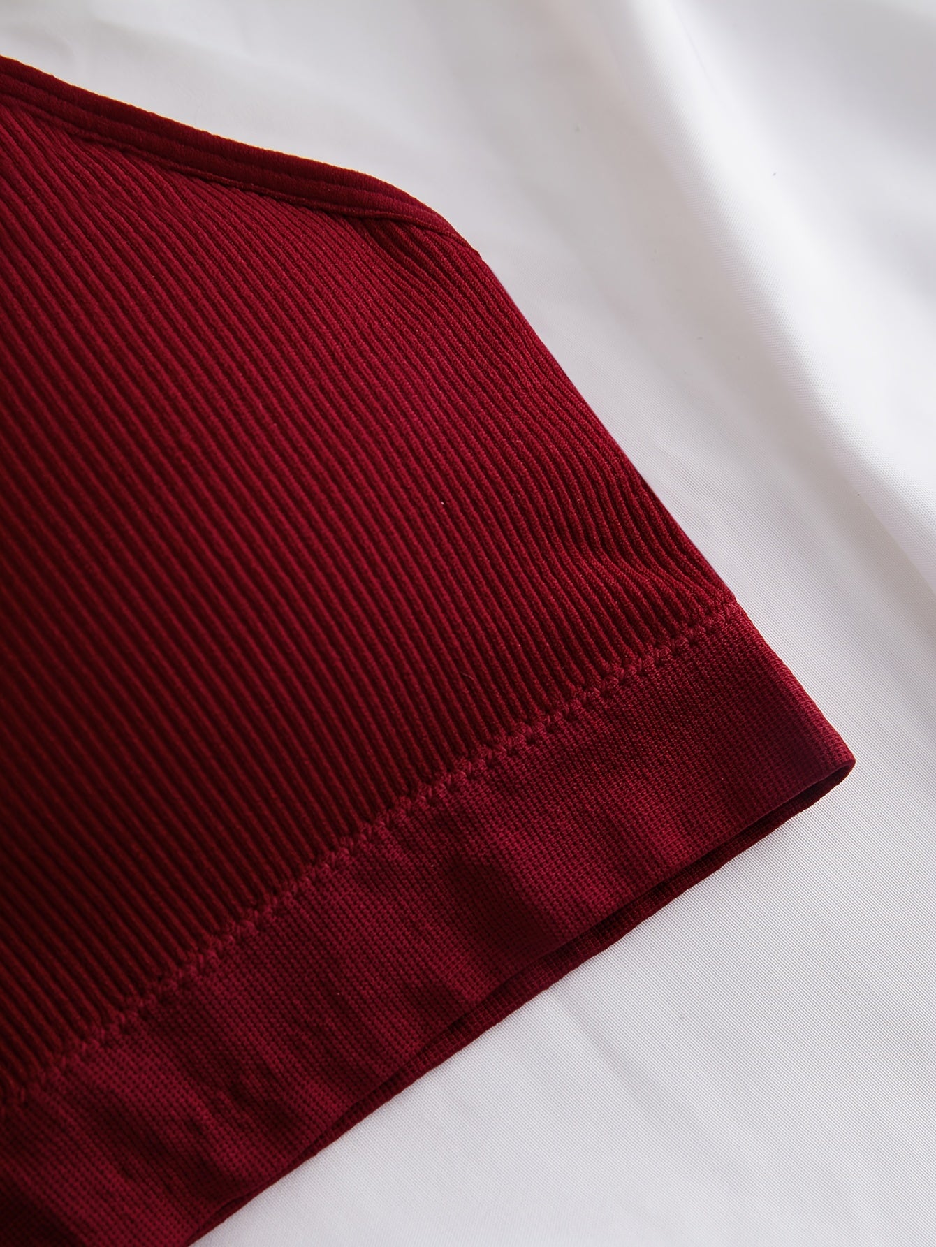 Multicolored Sports Suit for Men with Breathable Fabric and Comfortable Fit