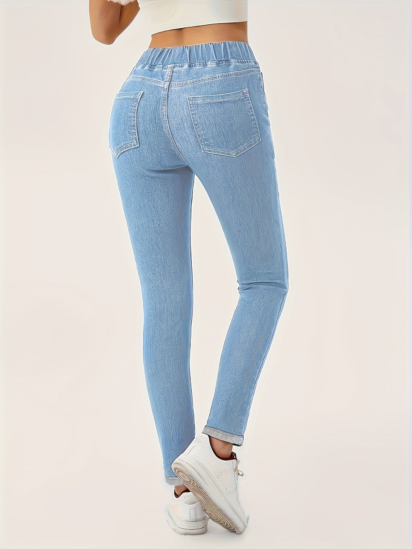 Women's Plus Size Stretch Denim Jeans High-Waisted Light Blue Slim Fit