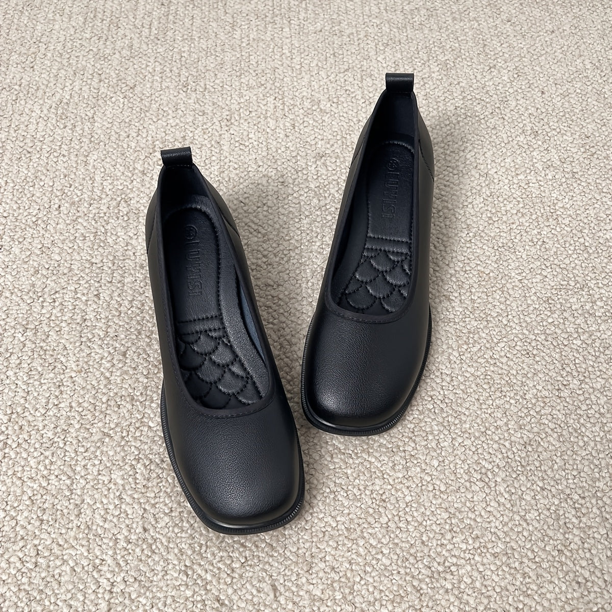 Women's Black Fashion Pumps - Comfortable Chunky Heel, Round Toe Dress Shoes