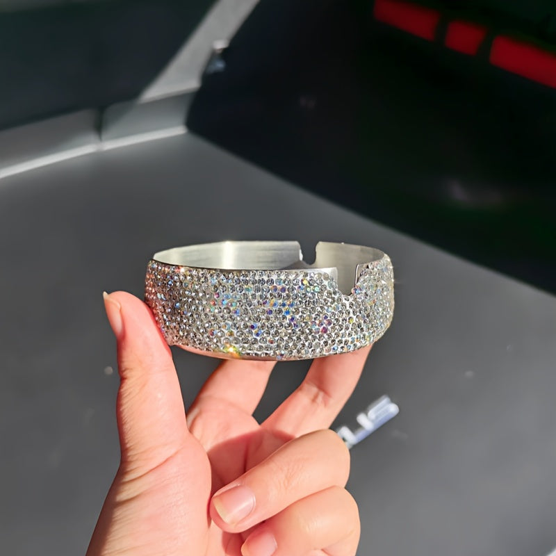 Unisex Stainless Steel Ashtray with Red and Blue Rims for Home Bar Office