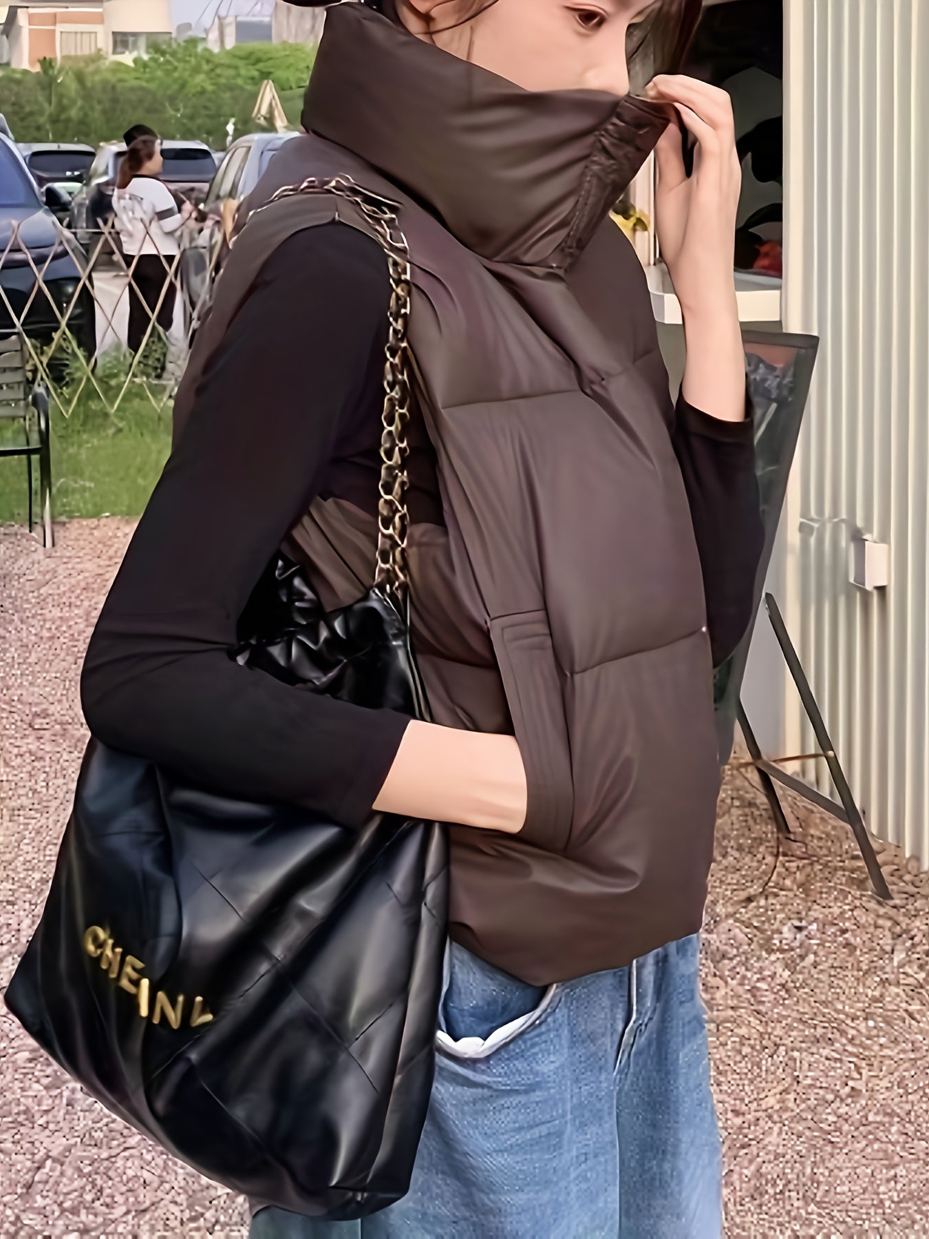 Women's Winter Sleeveless Flared Vest with Zipper and Drawstring in Solid Polyester