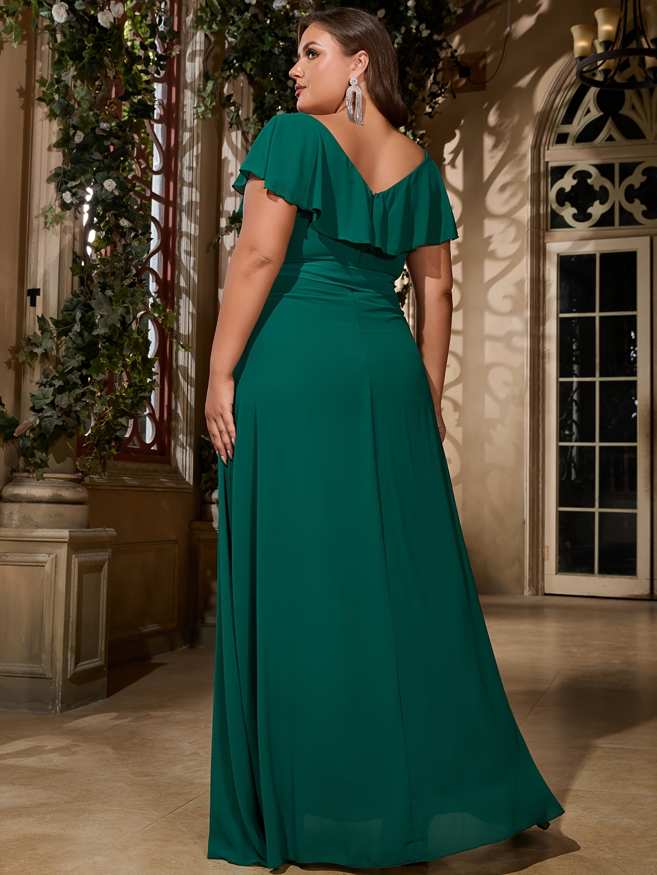 Plus Size Bridesmaid Maxi Dress Ruffle V-Neck Sleeveless Black