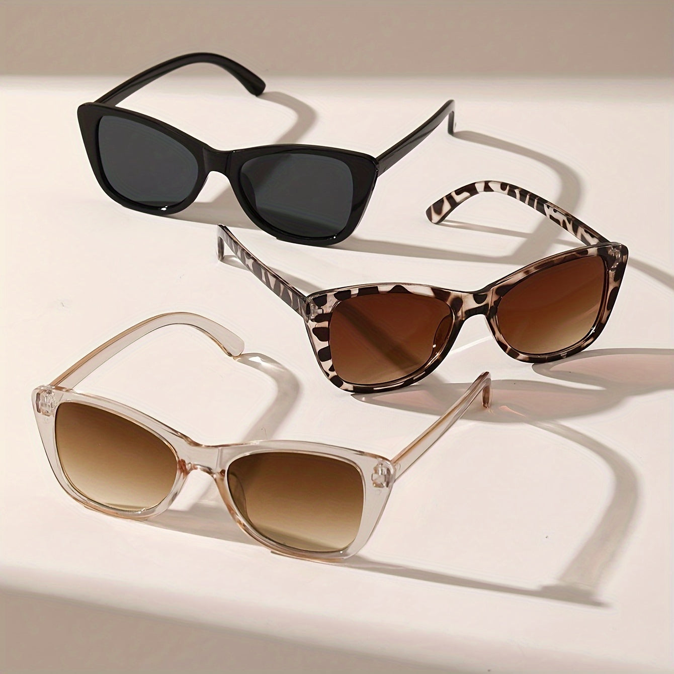 Conjunto de gafas de ojo de gato para mujer con monturas de plástico antirreflejos para deportes