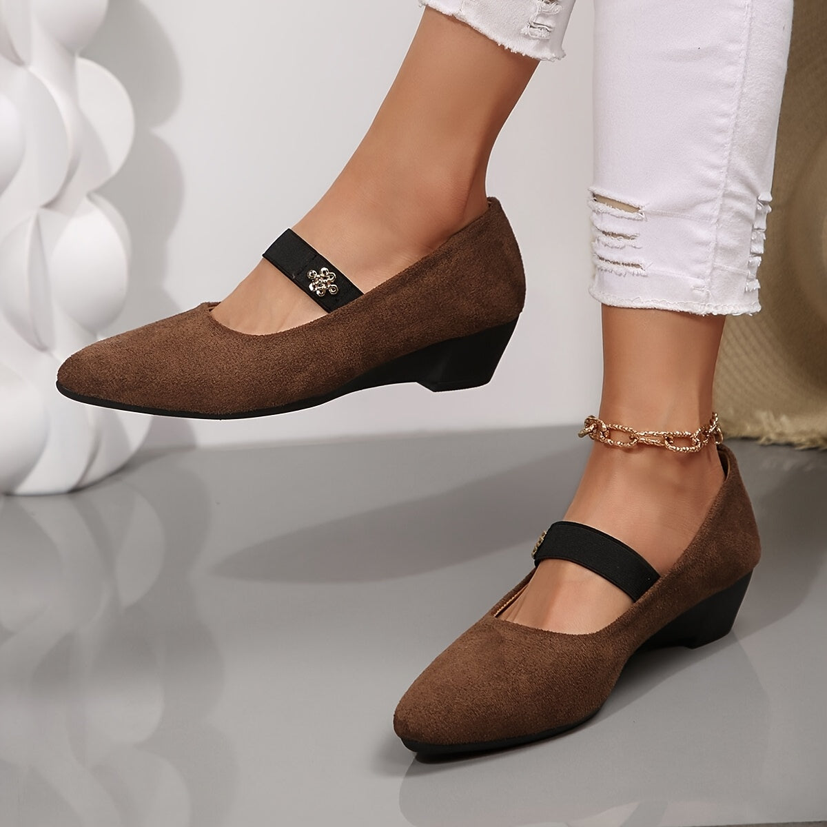 Women's Pointed-Toe Wedge Pumps With Elastic Strap Brown Breathable Fabric