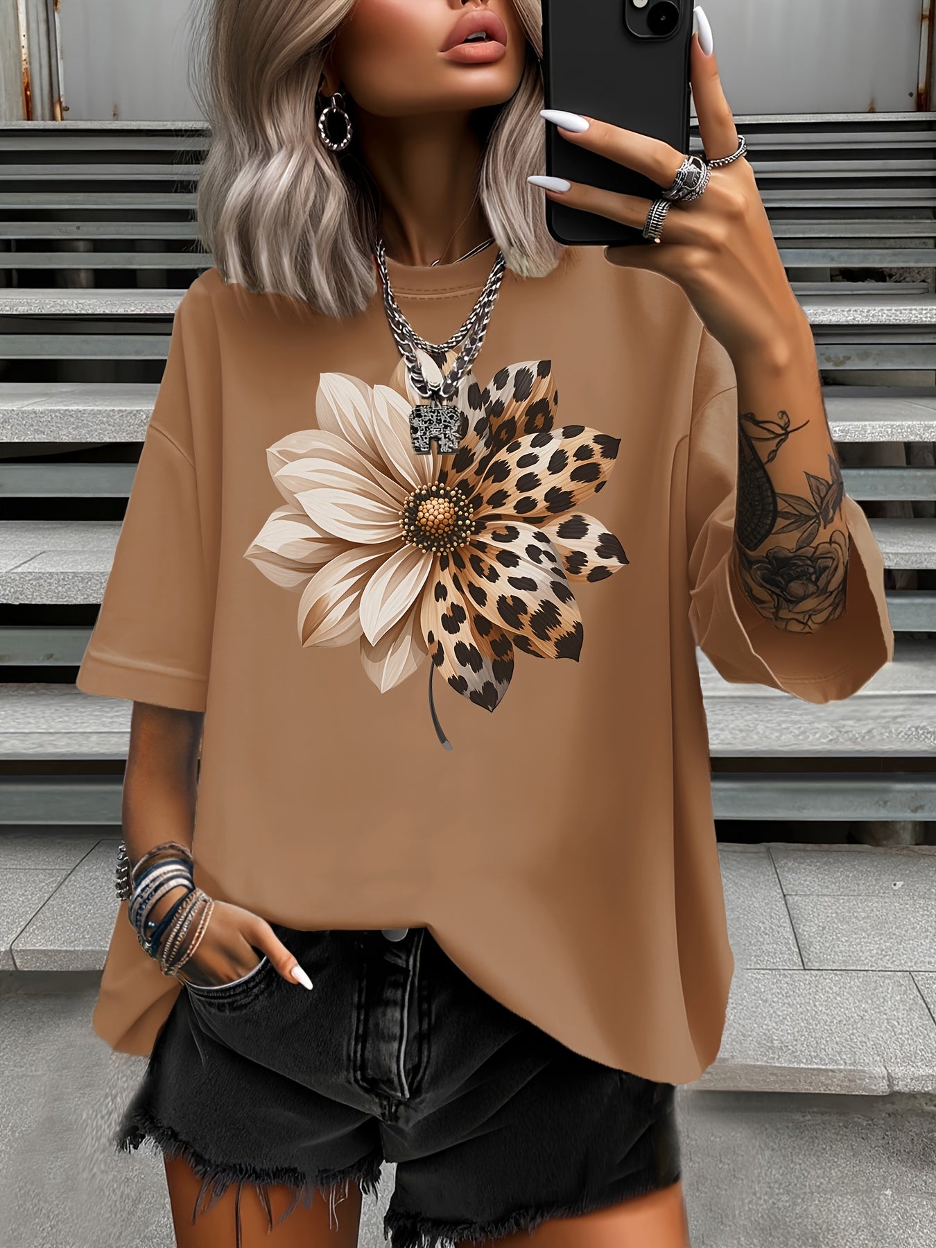 Plus Size Women's Leopard Floral Print T-Shirt Athletic Summer Top