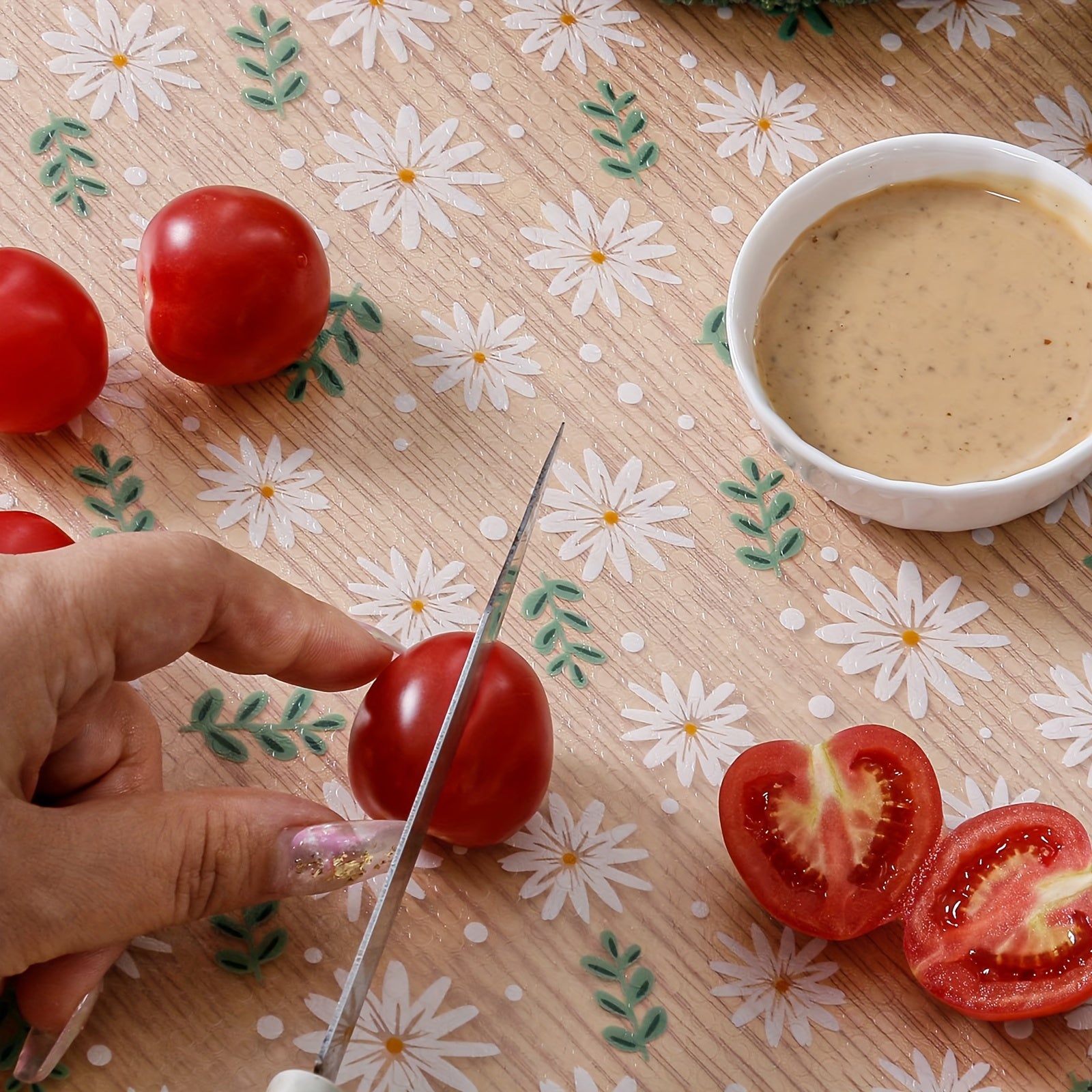 Green Daisy Pattern Waterproof Non-Slip Shelf Liner for Kitchen Storage