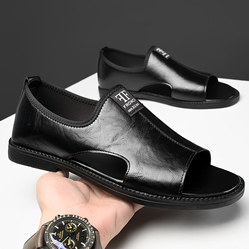 Erkaklar Moda Sandallari 2025 Yoz Kollektsiyasi oddiy ko'chada kiyish uchun mo'ljallangan, bir rangli mikrofiber sintetik yuqori qismi, soxta ichki qismi va kauchuk tagligi bilan ajralib turadi. Ular yengil.