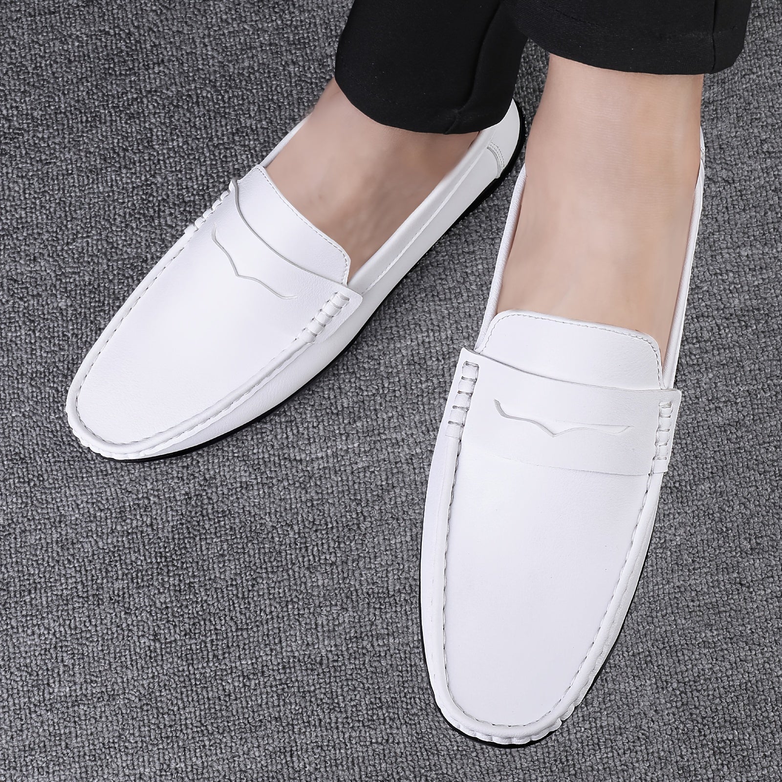 Men's Solid Casual Loafers Slip-On Flat Shoes for Outdoor Walking