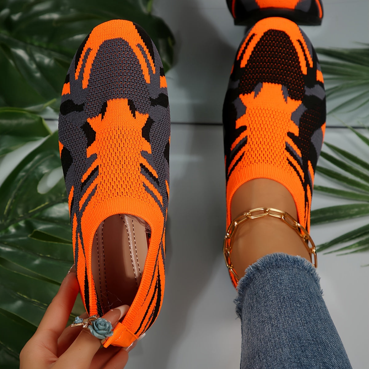 Women's Camouflage Flat Shoes Breathable Knit Slip-On Outdoor Sneakers