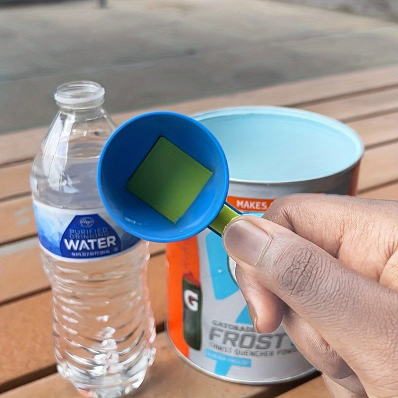 Креативный и удобный измерительный инструмент для протеинового порошка, кофе и праздничной выпечки — воронка из АБС-пластика с защитой от проливания и выдвижным основанием, идеально подходит для Рождества, Хэллоуина, Пасхи, Хануки и Дня благодарения.