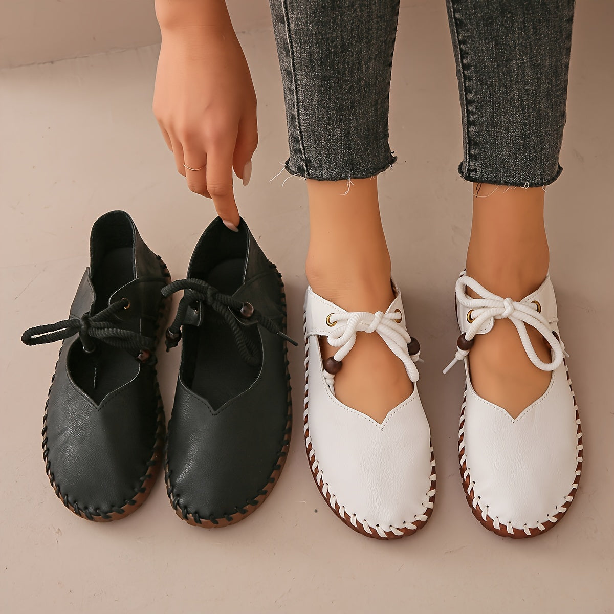 Women's Lace-Up Mary Janes Soft Cover Black White All-Season Flats