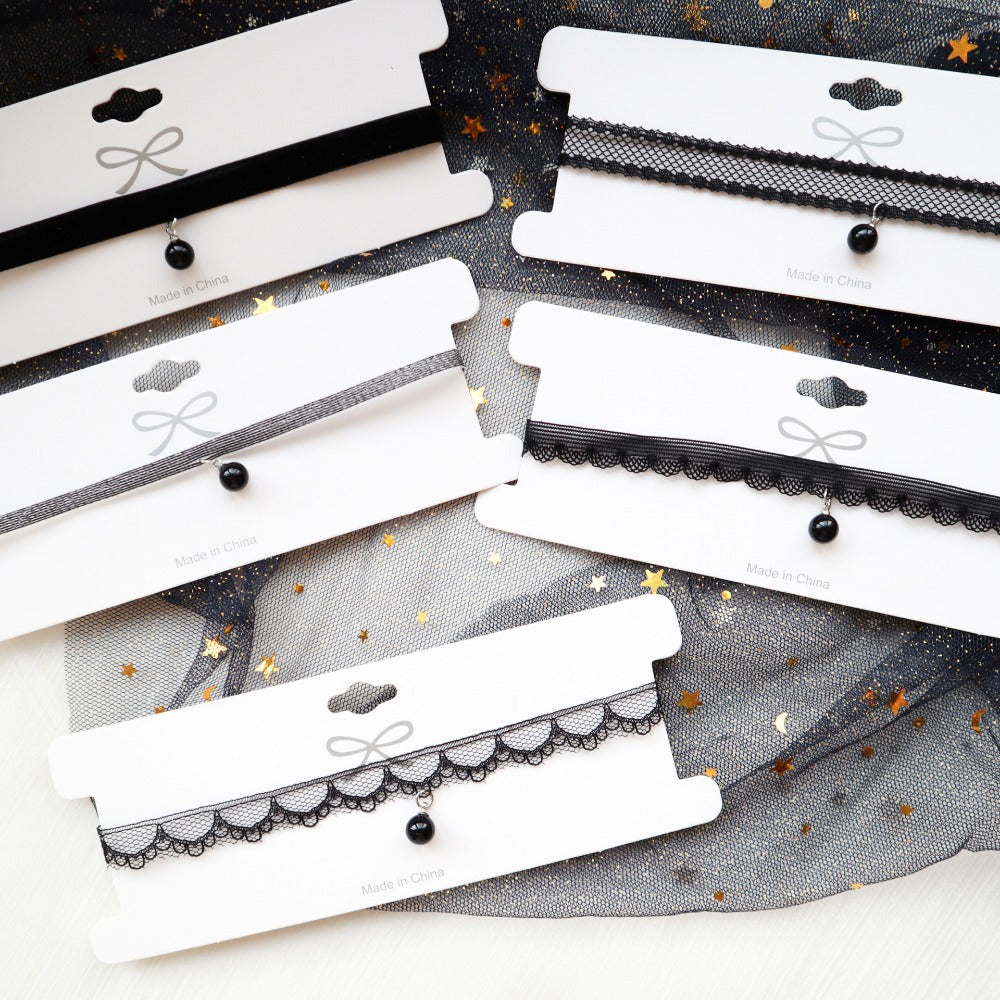 Partiyalar va kechki tadbirlar uchun qora tikanli chokir taqinchoq va taqinchoq bilan