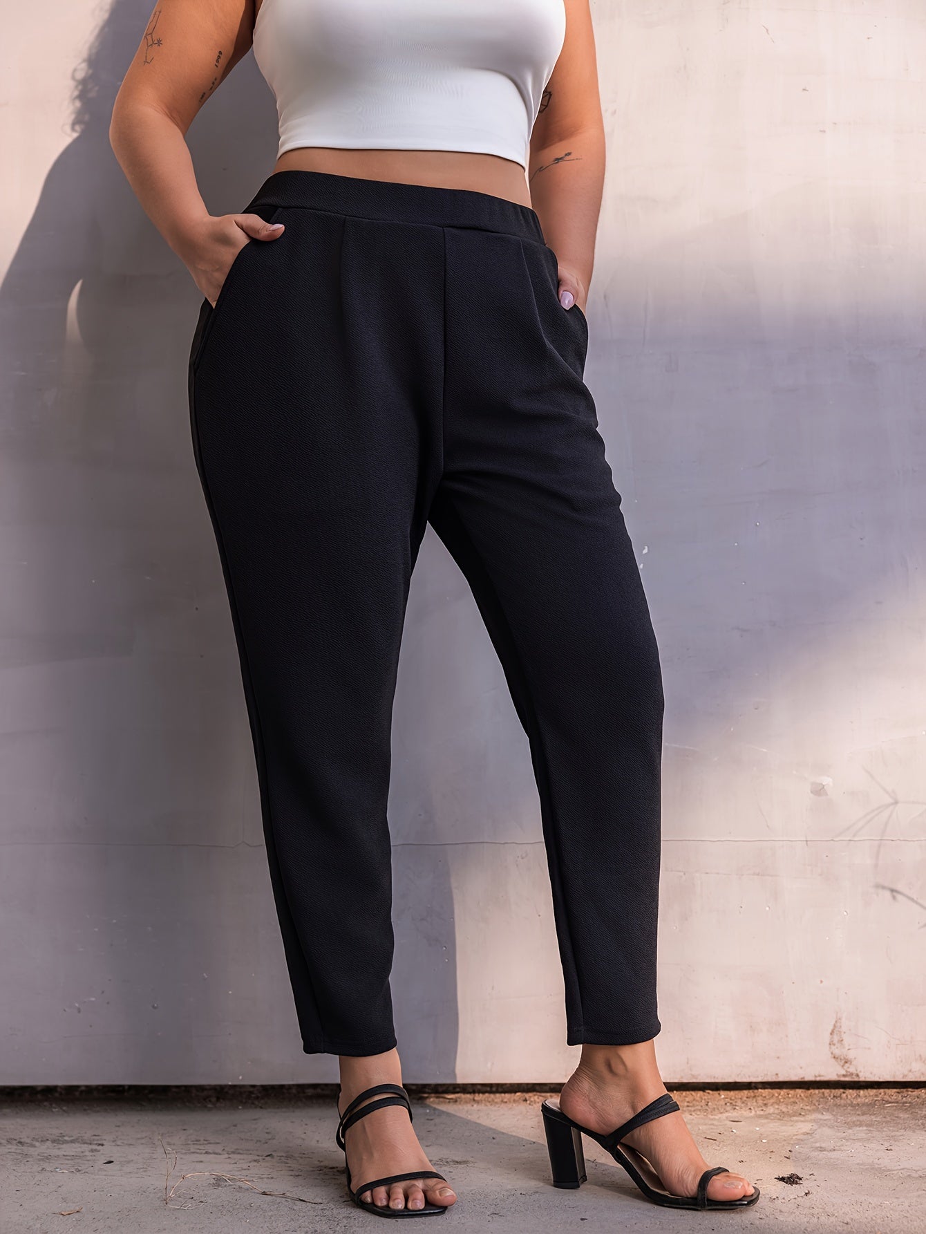 Plus Size Cotton Pleated Tapered High Waist Pants for Women