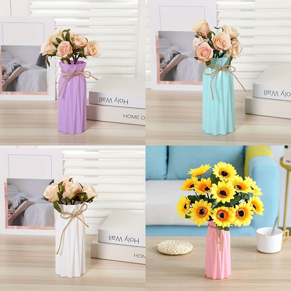 Set of 4 Plastic Vases with Origami Design and Pampas Grass Pattern 17.5cm Tall for Home Office Decor