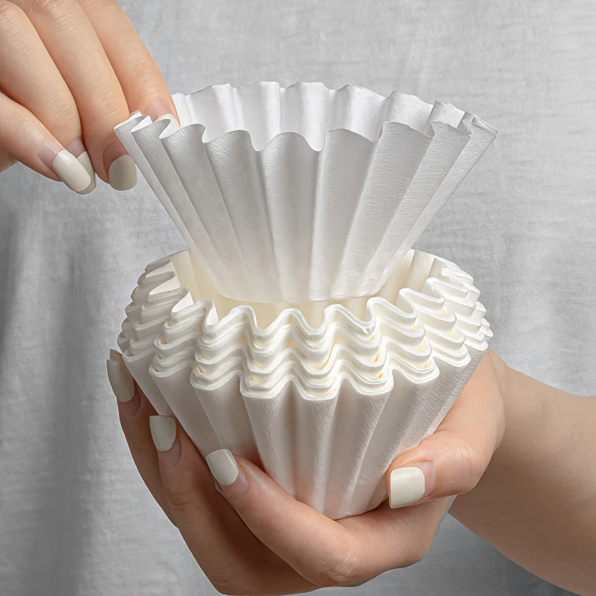 50 Pieces Household Coffee Cup Filter Paper Hand Brew Coffee Filter Lace Design 5.51cm by 4.5cm