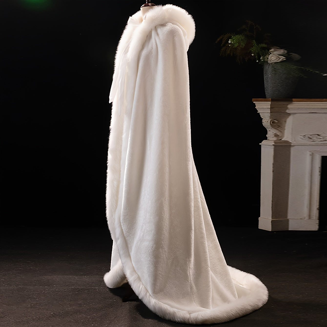 Women’s Faux Fur Shawl Windproof Warm Wrap for Weddings Winter Outdoor Autumn