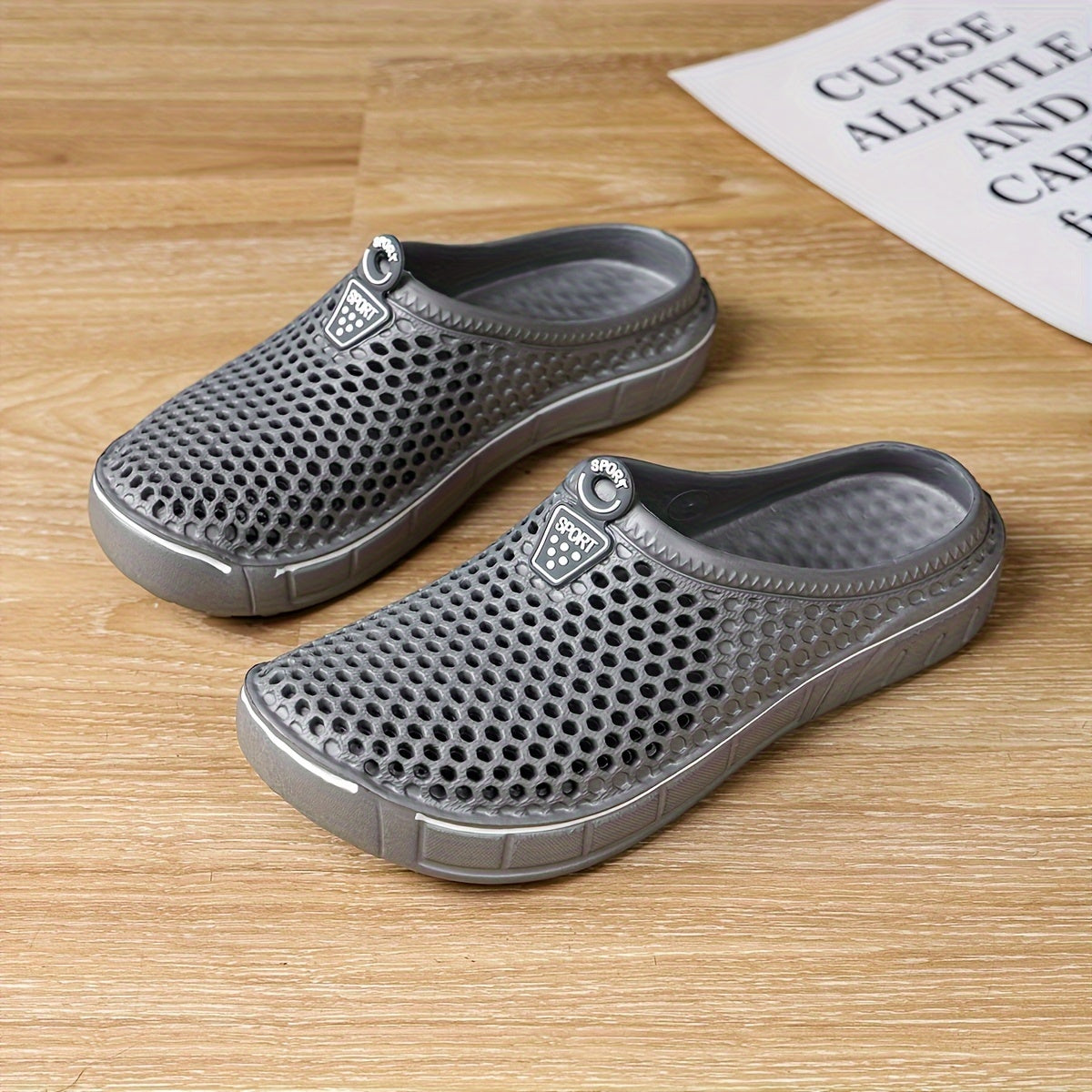 Women's Hollow Design Beach Shoes Ultra-Light Quick-Drying Garden Footwear