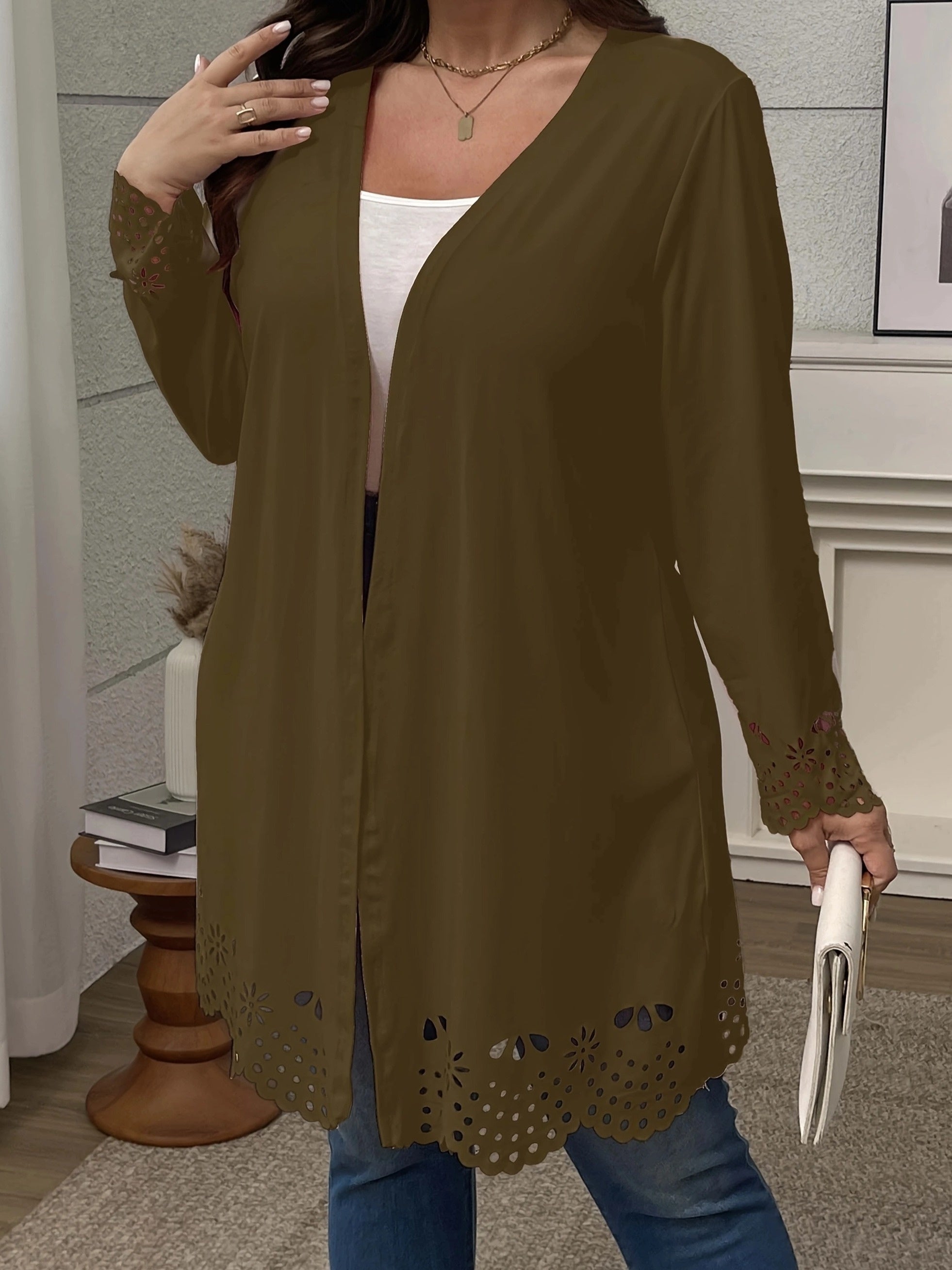 Women's Machine Washable Cardigan in Solid Color with High Stretch Knit Fabric for Fall and Winter