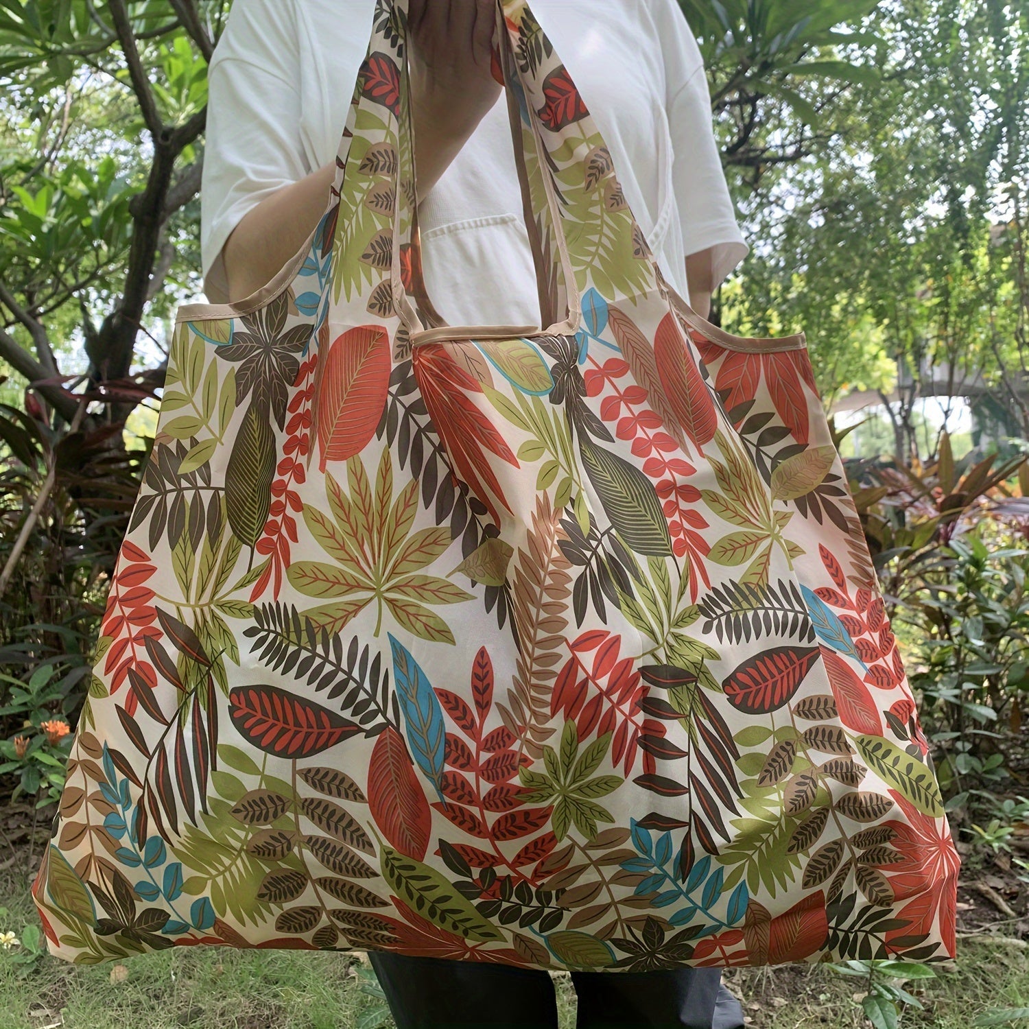 Keng O'raladigan Xarid Sumkasi - Kuchli Naylon, Ekologik Toza Oziq-ovqat Sumkasi, Halloween, Rojdestvo, Pasxa va Shukrona kuni kabi Bayramlar uchun Quvnoq Bilak Tasmasi bilan