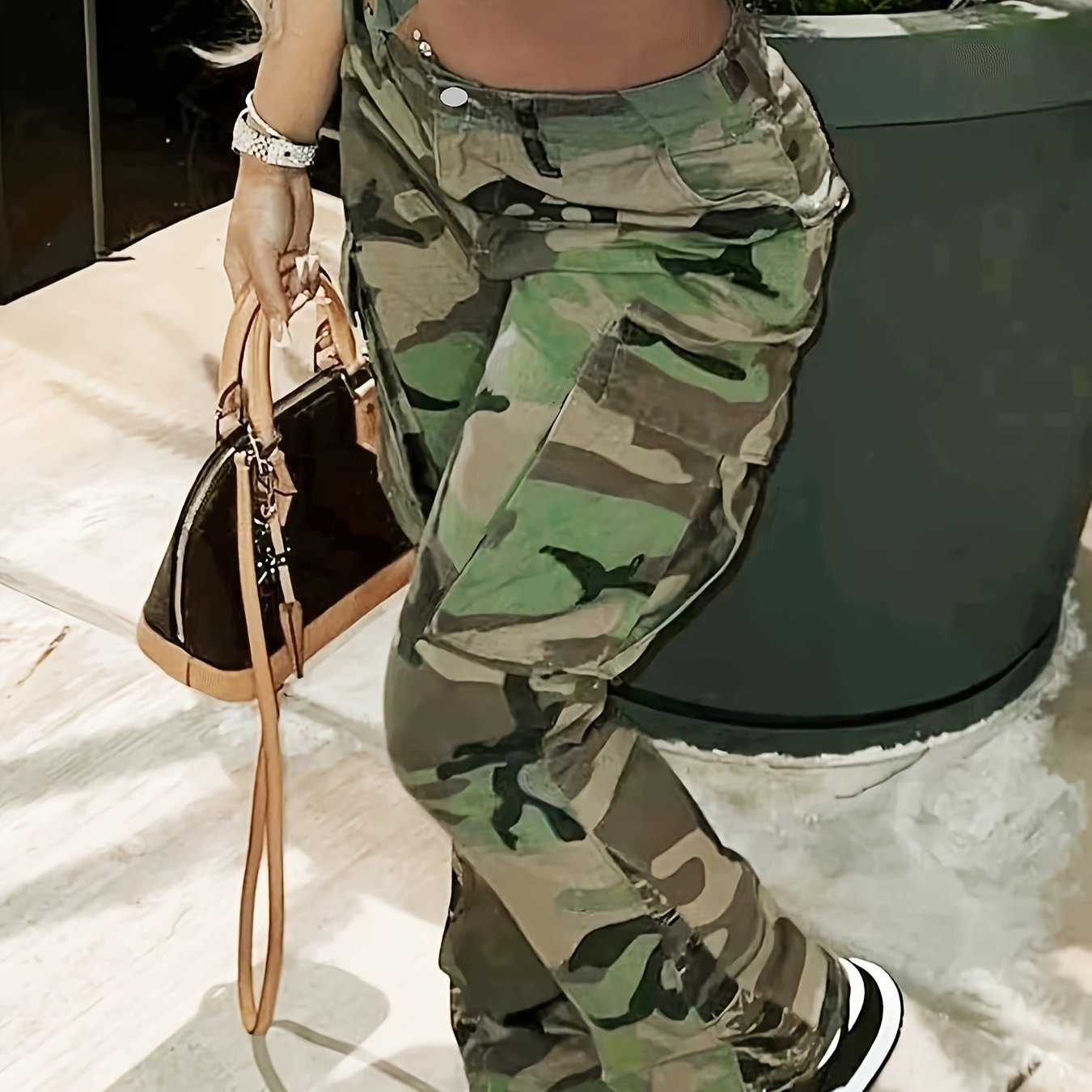 Women's Plus Size Camouflage Cargo Pants Stretchy Straight Leg Trousers