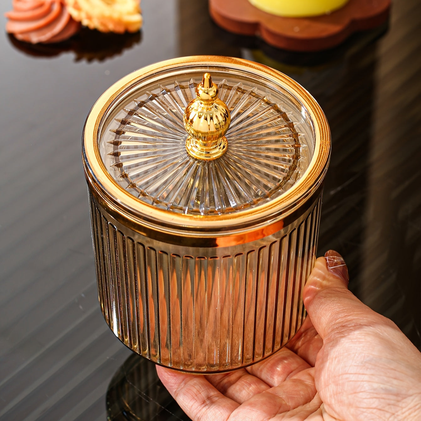 Airtight Round Storage Jar for Dried Fruits and Spices - Reusable Nordic-Inspired Container