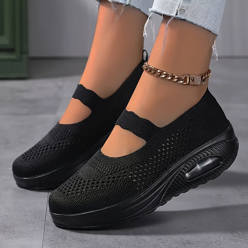 Ayollar uchun tarmoqli slip-on sport poyabzali, yozgi kundalik oq va qora oyoq kiyimlari