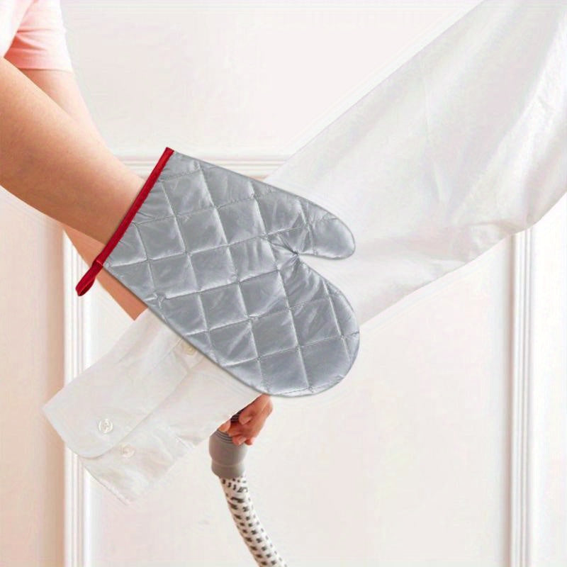 Mini Handheld Ironing Gloves Heat-Resistant Portable Ironing Pad