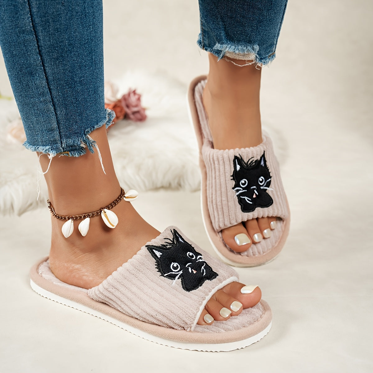 Women's Cat Design Slip-On Slippers, Open-Toe Soft Fabric Indoor Shoes