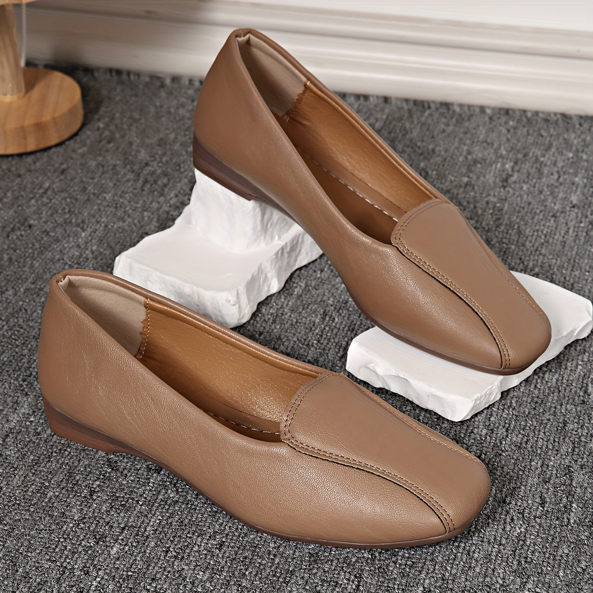 Women's Vintage Sequin Slip-On Shoes Polyurethane Upper Square Toe All Season