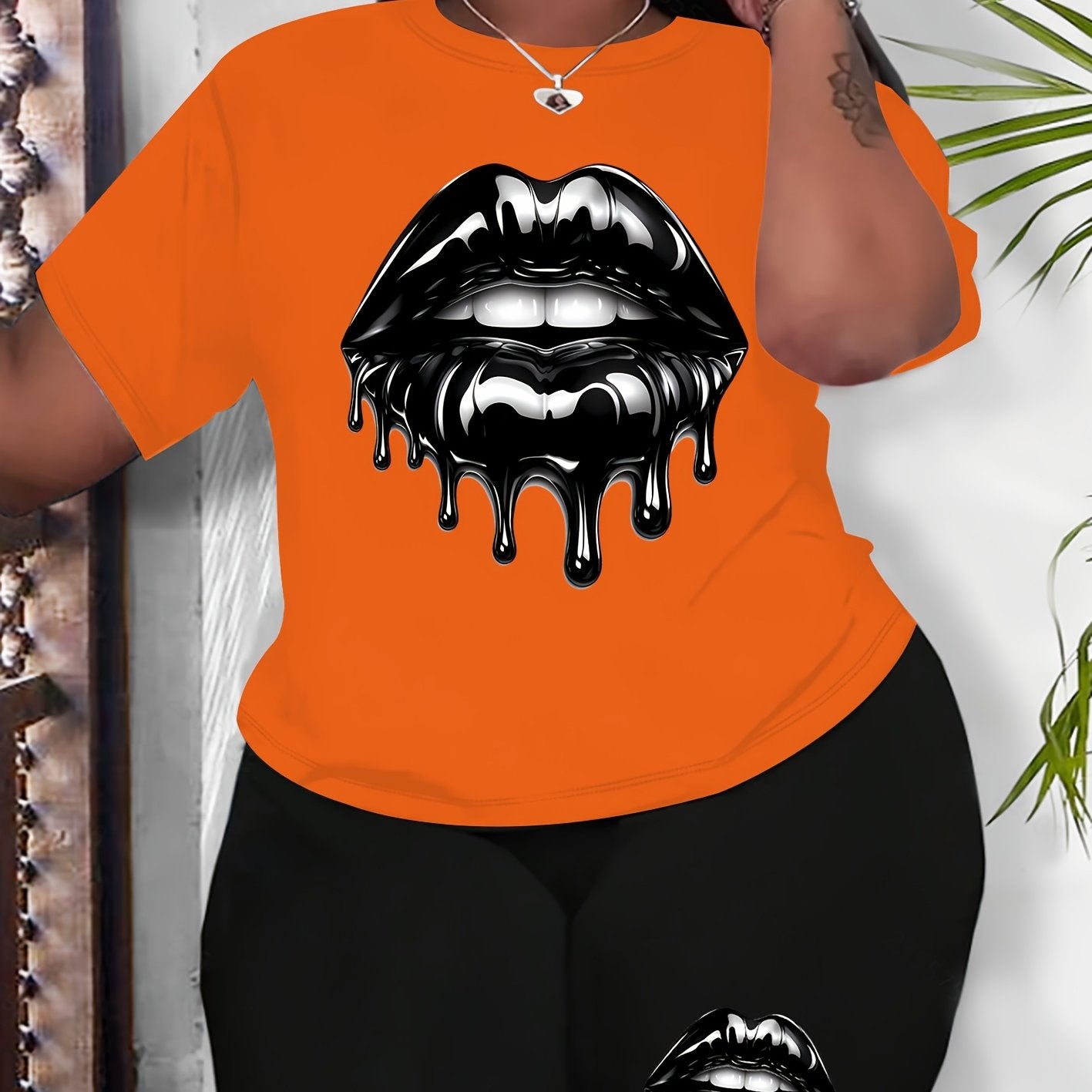 Plus Size Women's Sportswear Set Black Lip Print Short Sleeve Top High-Waisted Shorts