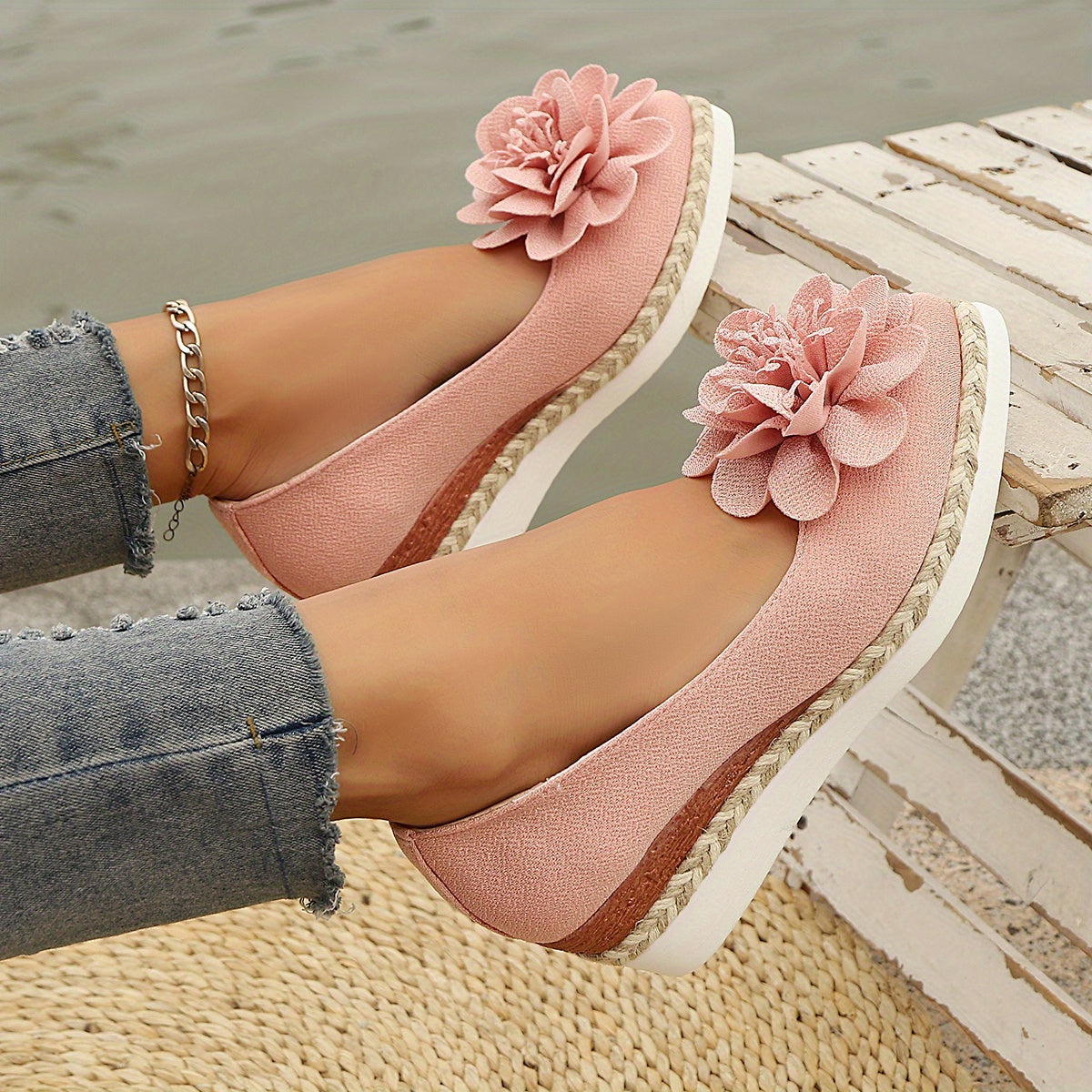 Women's Red Floral Wedge Heels Pointed Toe Thick Sole Slip-On Shoes