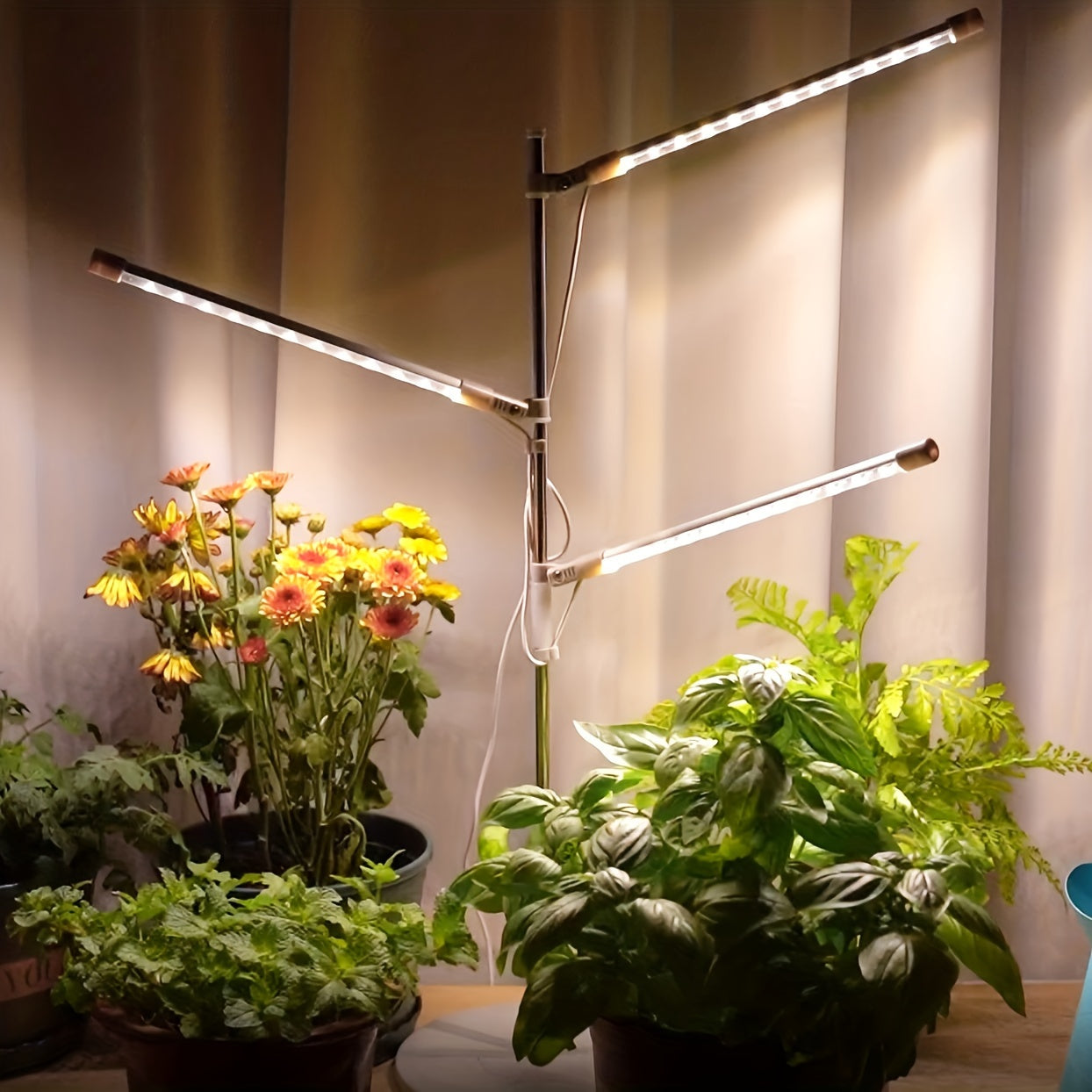 Indoor Plant LED Grow Light with 3 Heads USB Powered Adjustable Gooseneck 3 Lighting Modes