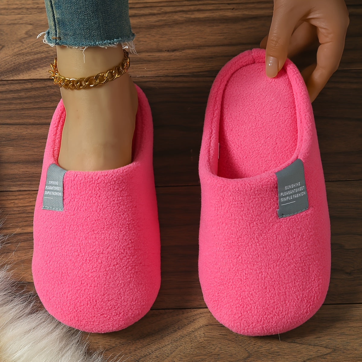Women's Fleece Indoor Slip-On House Shoes Soft Warm Non-Slip Sole