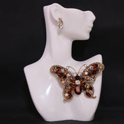 Шикарная брошка в виде бабочки с стразами, роскошной неправильной формы, стильный аксессуар для женщин, уникальное дополнение к вашему гардеробу, смелая брошка и кнопка.