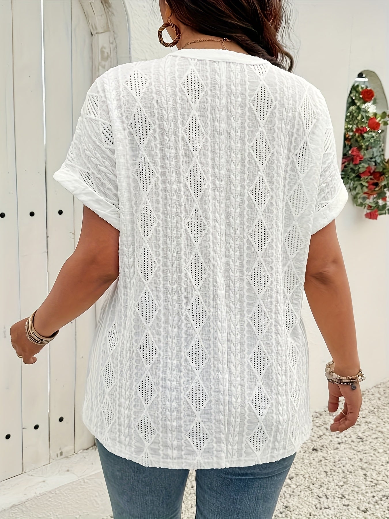 Plus Size Women's Oversized V-Neck T-Shirt Short Sleeve Geometric Jacquard Summer Top