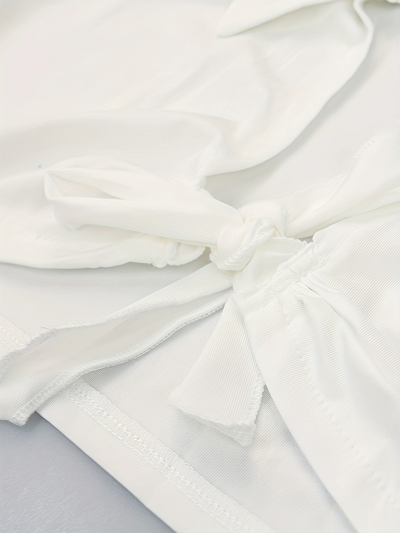 Disfraz de lencería seductora con medias de liga para mujeres