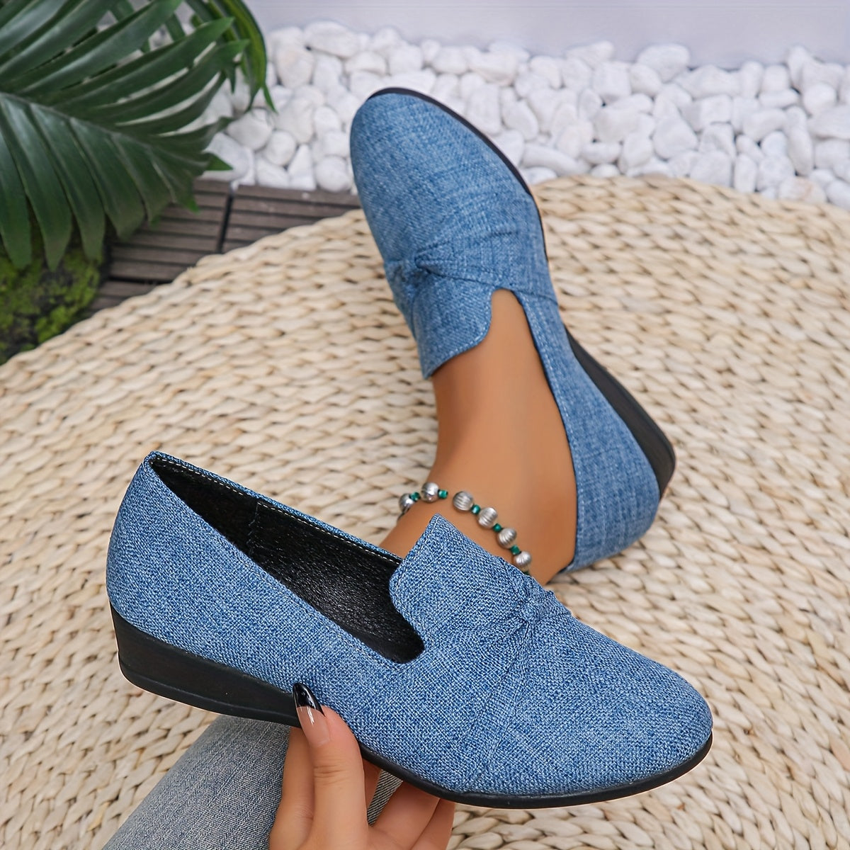 Женские туфли-лодочки на slip-on с однотонным цветом и заостренным носком, универсальная ткань, резиновая подошва