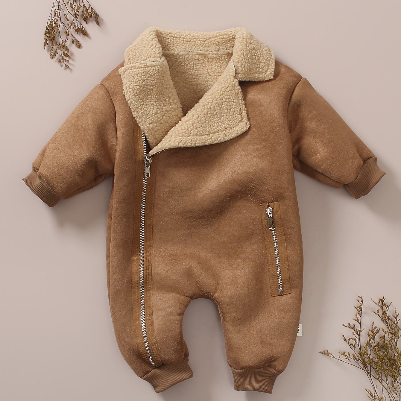 Bolalar uchun qishki kombinezon - Yumshoq fleytsli, bir rangli, zipli yaka, keng kesim, mashinada yuvish mumkin. O'g'il va qizlar uchun ideal, ochiq havoda faoliyatlar uchun mukammal.