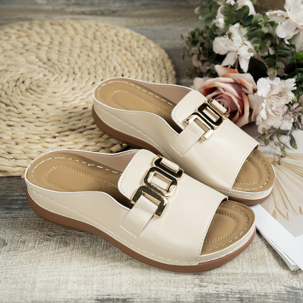 Women's Bohemian Synthetic Peep-Toe Flat Casual Beach Shoes White Brown