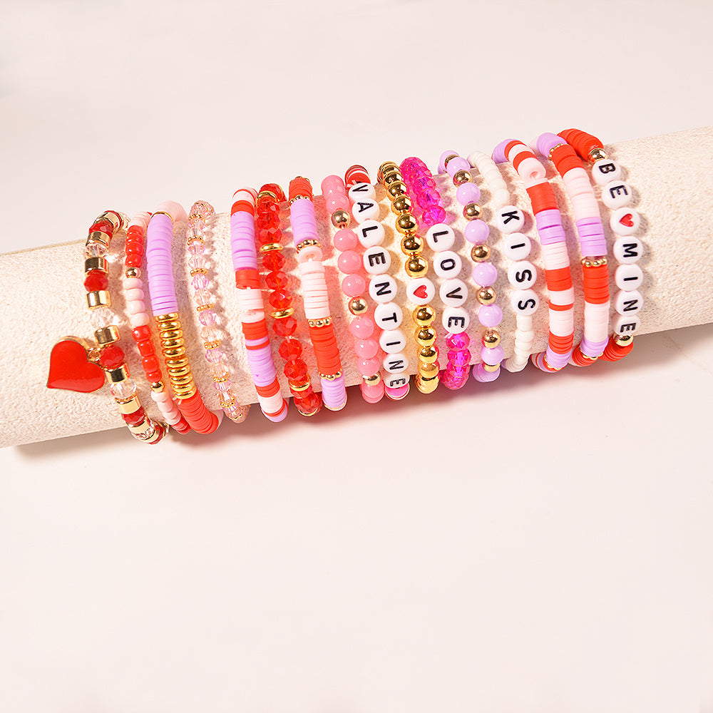 Polymer loydan tayyorlangan Sevgi kuni bilaguzuklar to'plami, 16 dona sexy uslubda, sevgi va do'stlikni ifodalash uchun mukammal. Ushbu marjonli zargarlik ayollar uchun har kuni yoki maxsus bayram tadbirlari uchun ideal. Bu ' uchun mukammal sovg'a