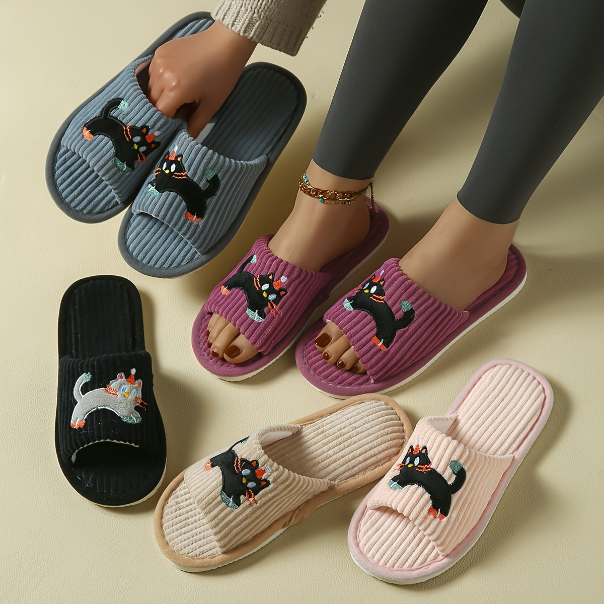 Cute Cat Slip-On Slippers for Women Soft Fabric Non-Slip EVA All-Season
