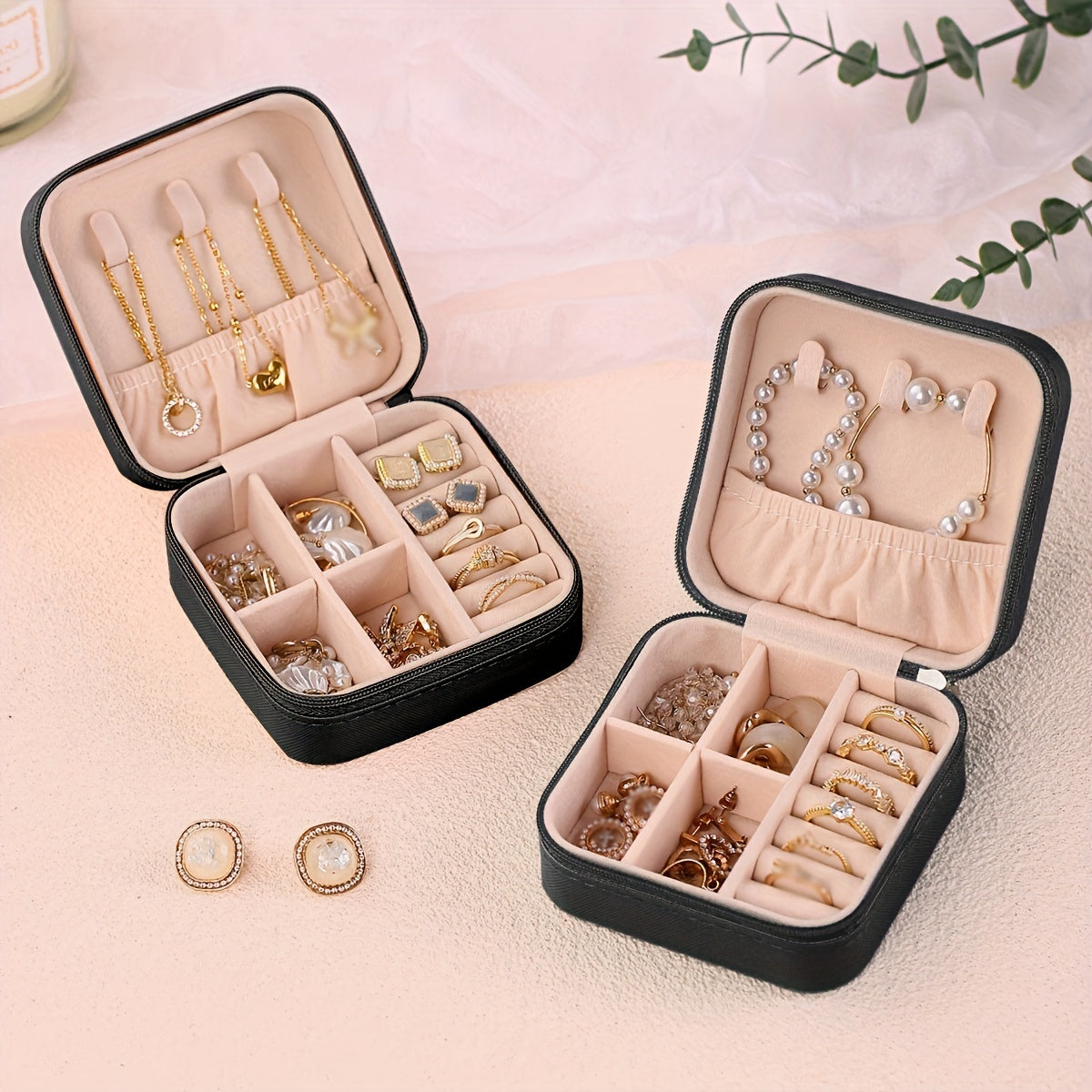 Caja organizadora de joyas de viaje para pendientes, collares y anillos