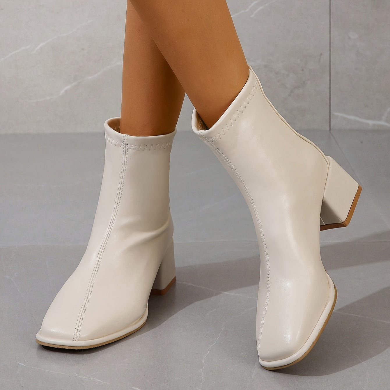 Women's Winter Boots Leather Thick Heel Square Toe Zipper Closure