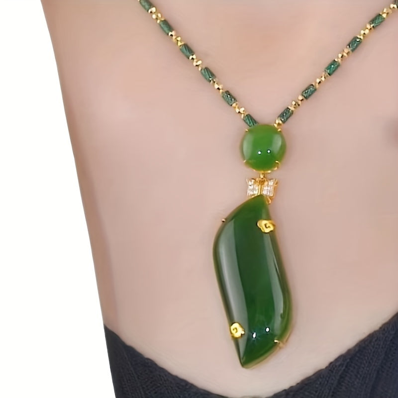 Green Bamboo Pendant Necklace for Women Gold-Tone Alloy Resin Beads Collarbone Jewelry